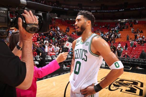 他在多个赛 他在多个赛