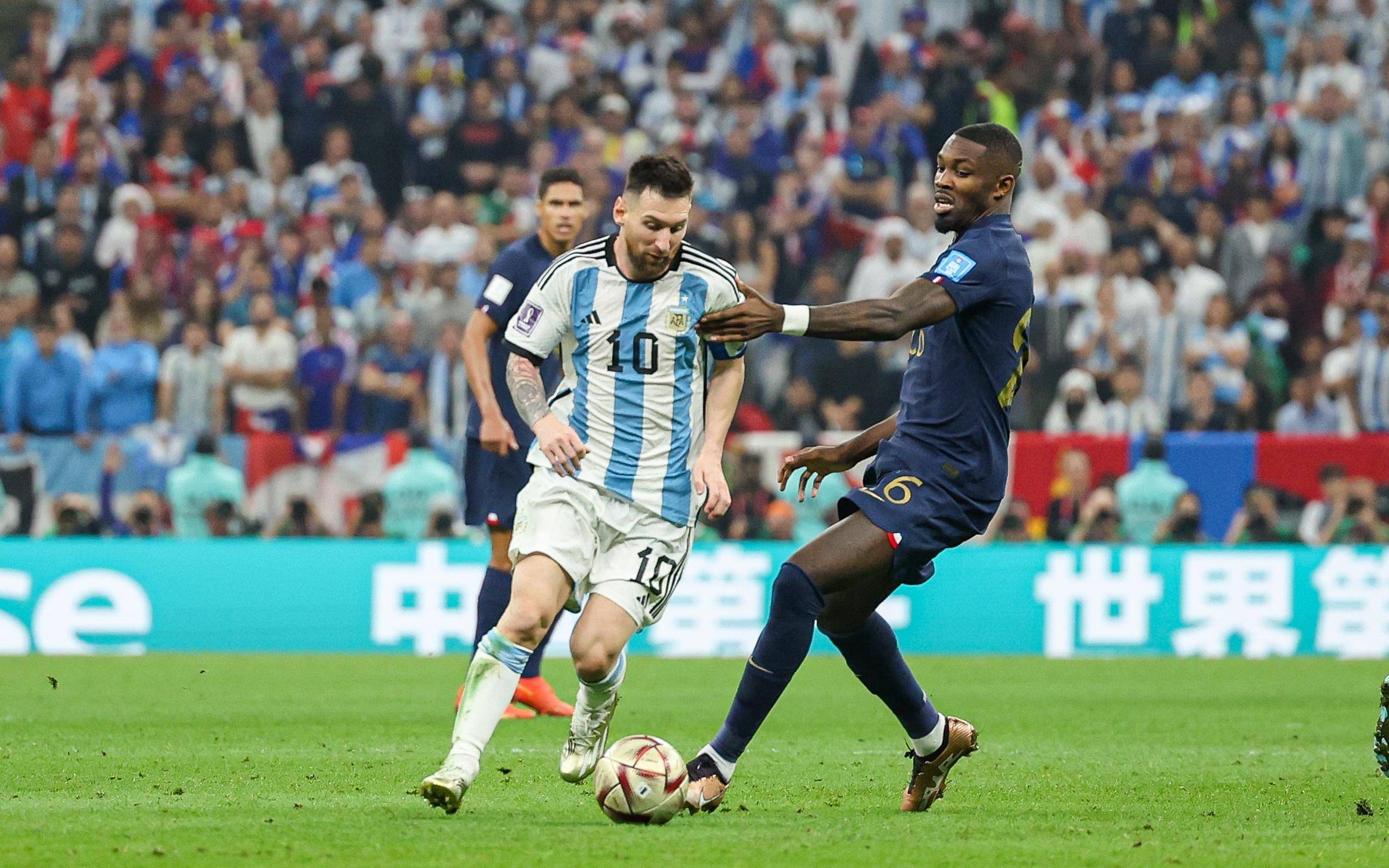 在比赛中 在比赛中