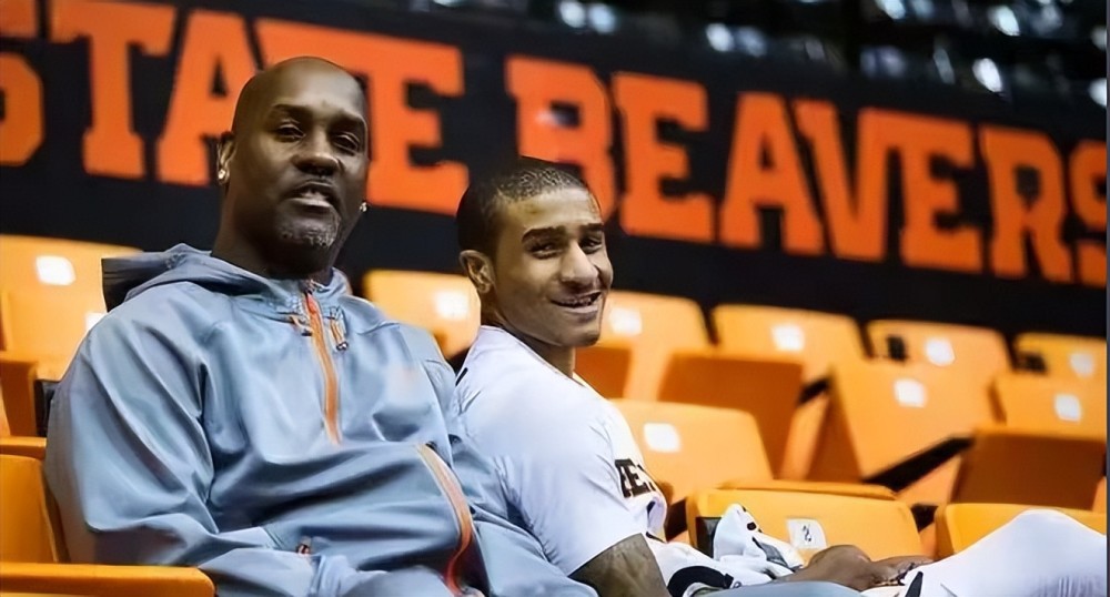 开拓者笑到 开拓者笑到