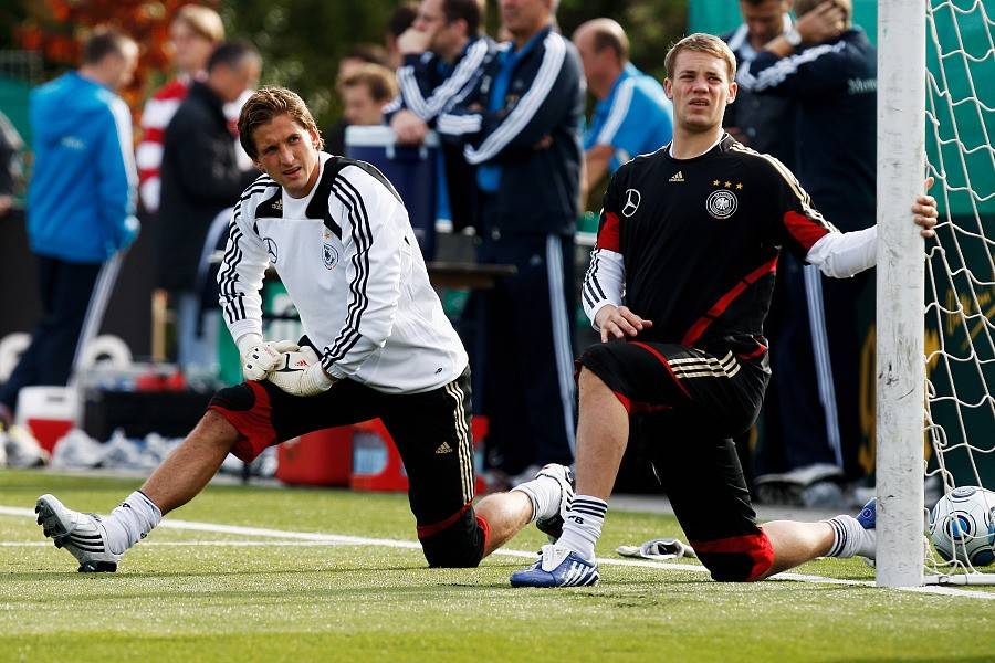 更是对整个 更是对整个